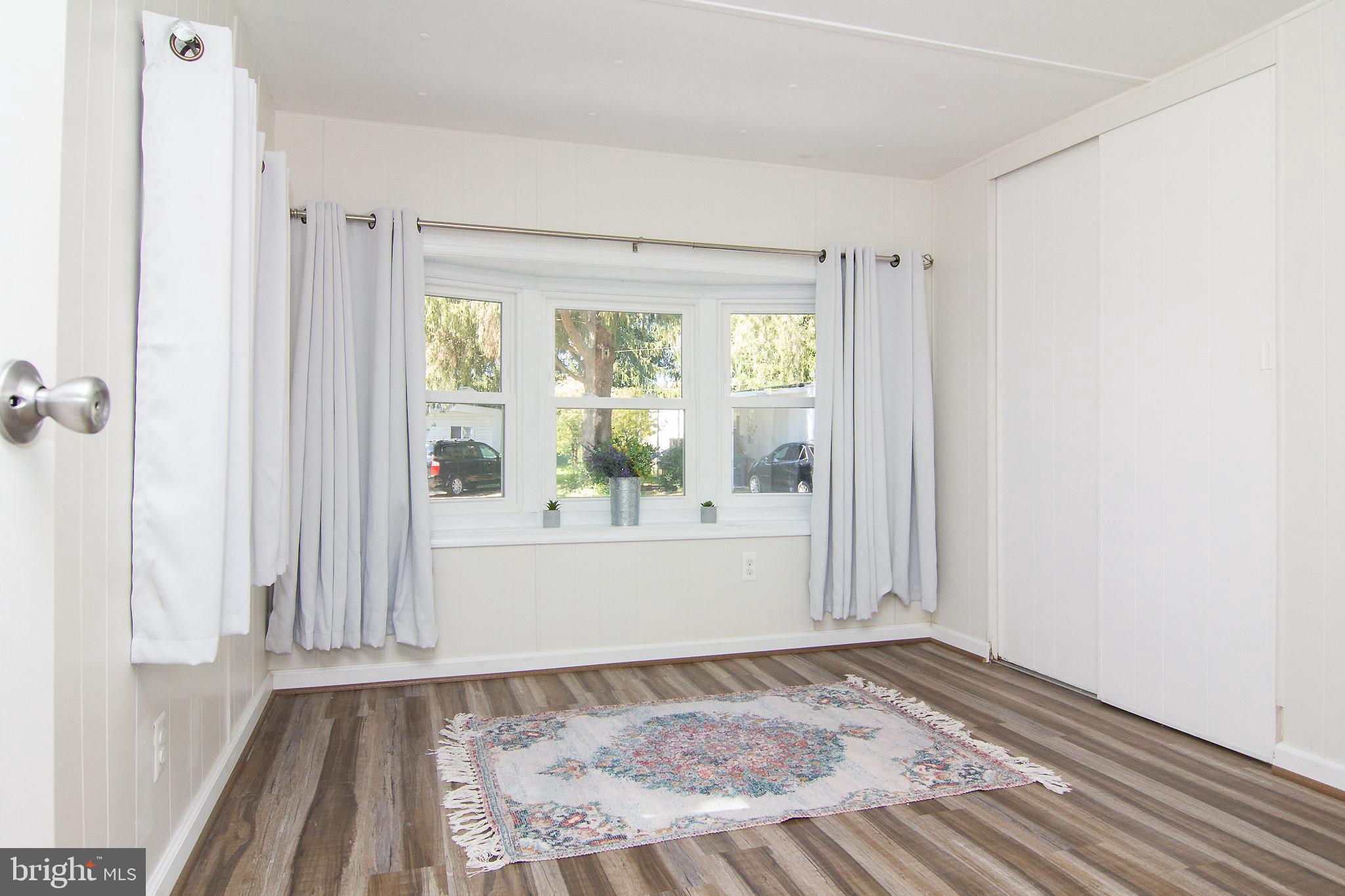 HILLANDALE HOMES - Residential