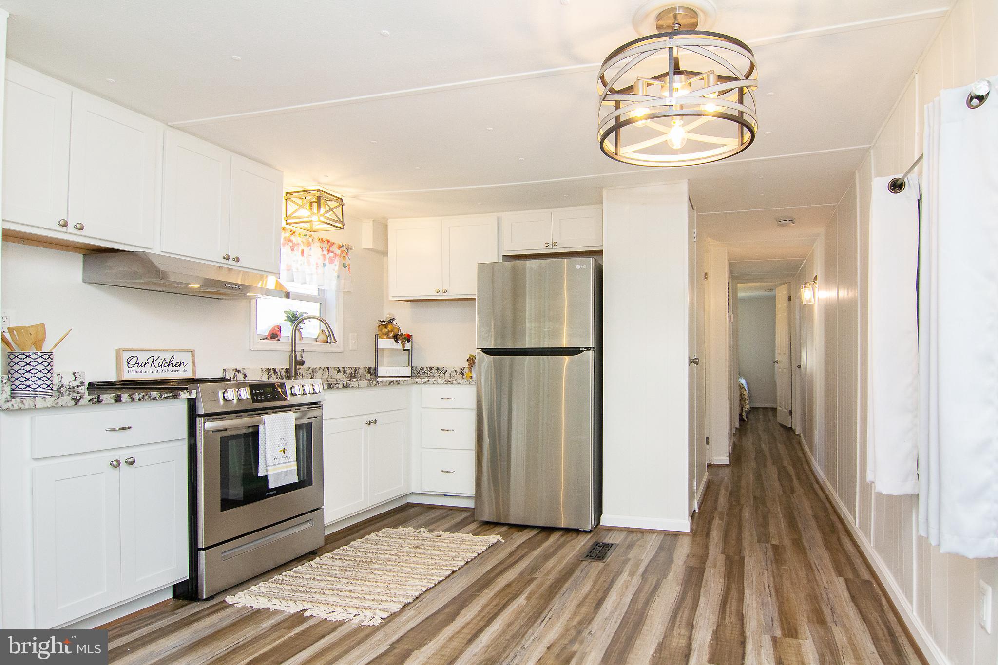 HILLANDALE HOMES - Residential