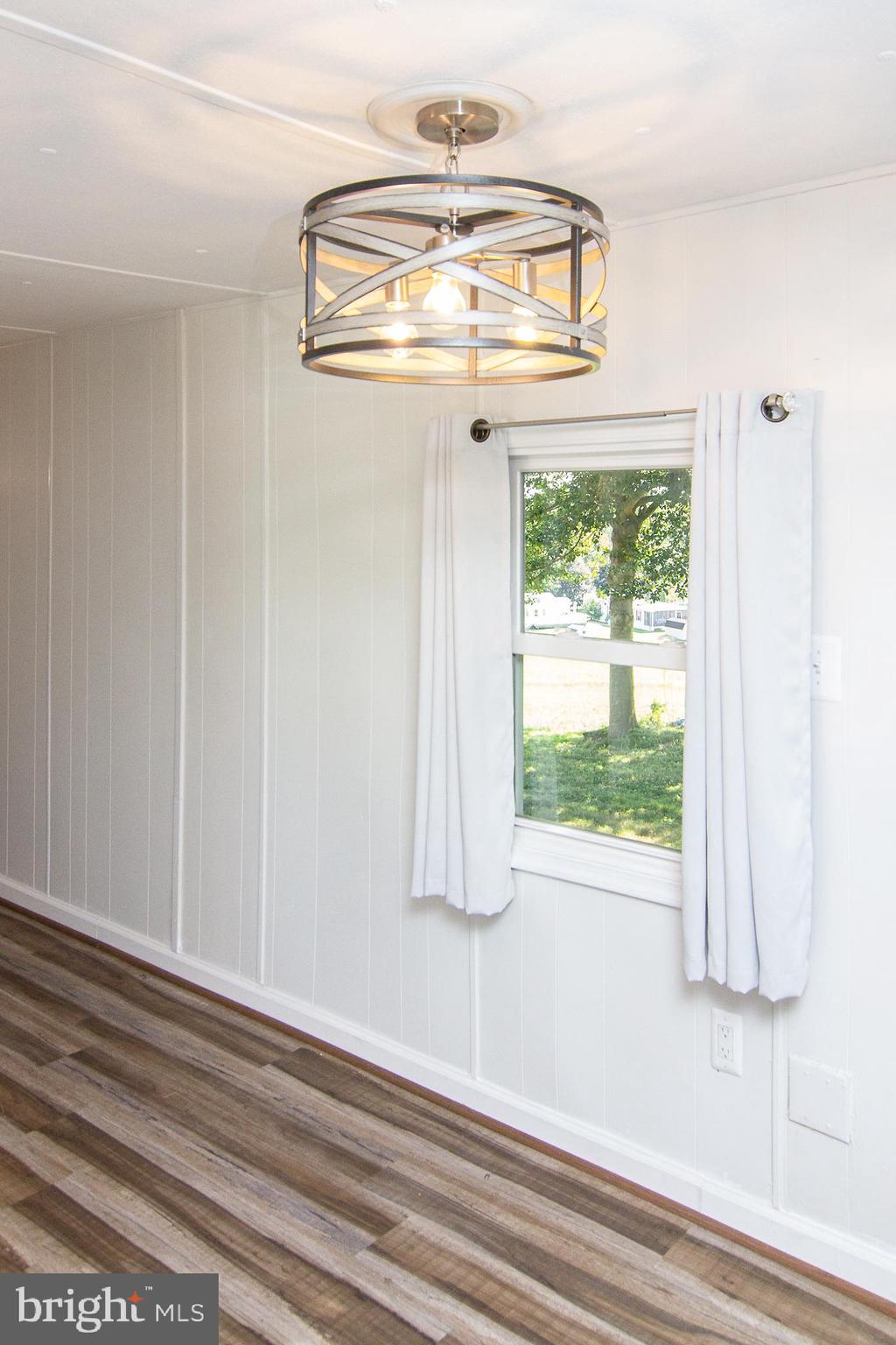 HILLANDALE HOMES - Residential