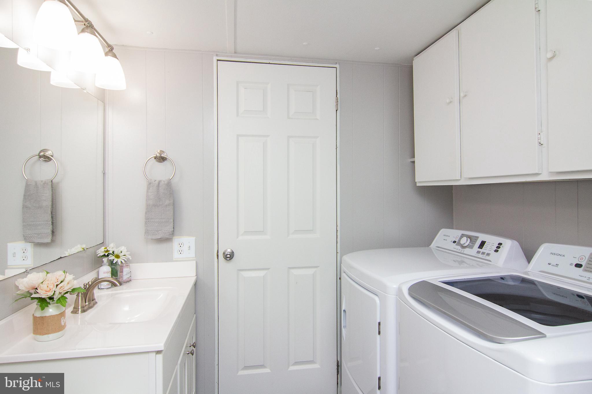 HILLANDALE HOMES - Residential