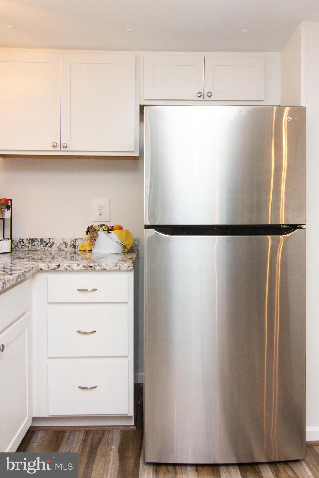 HILLANDALE HOMES - Residential