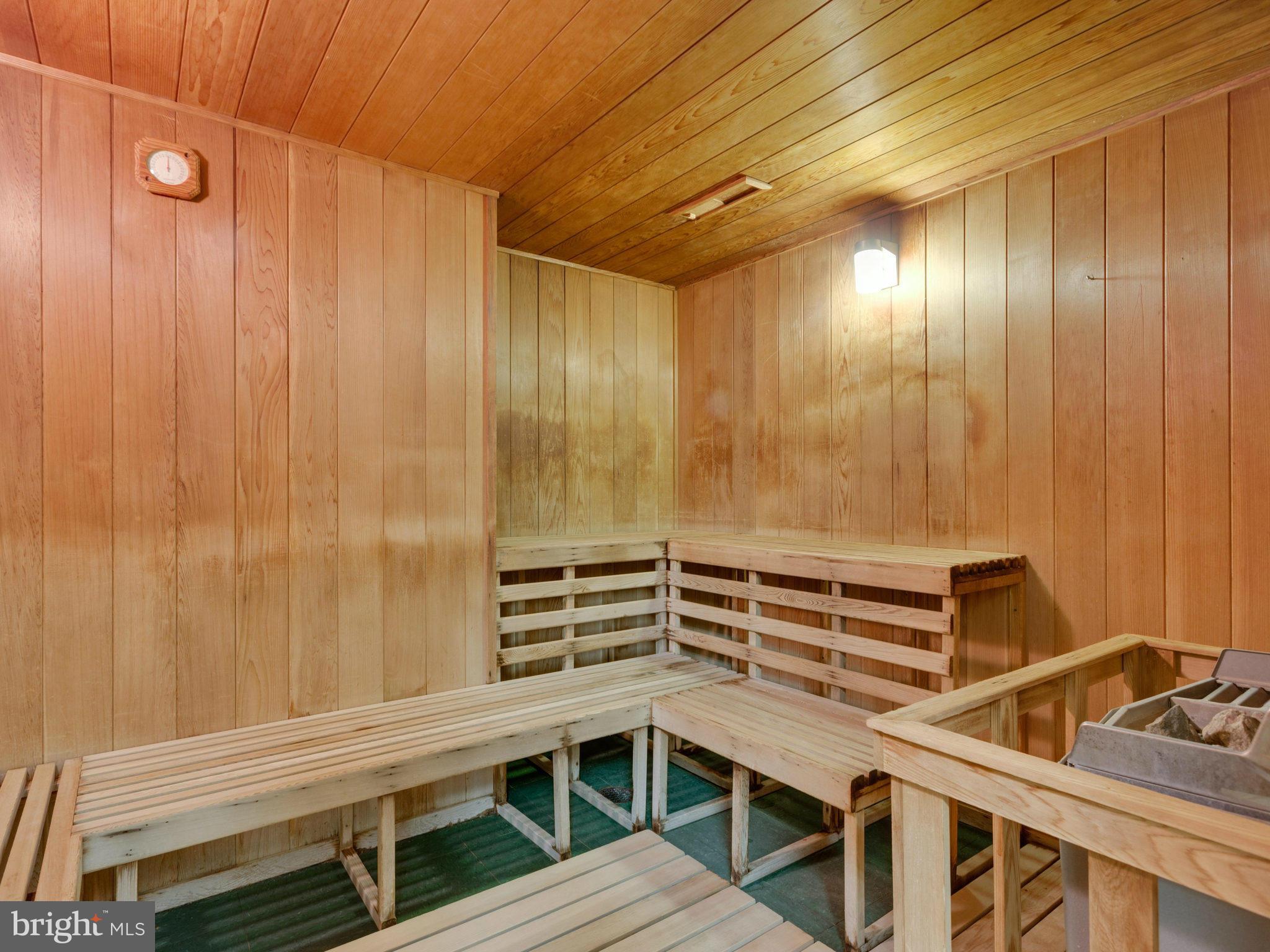 WATERGATE AT LANDMARK - Residential Lease