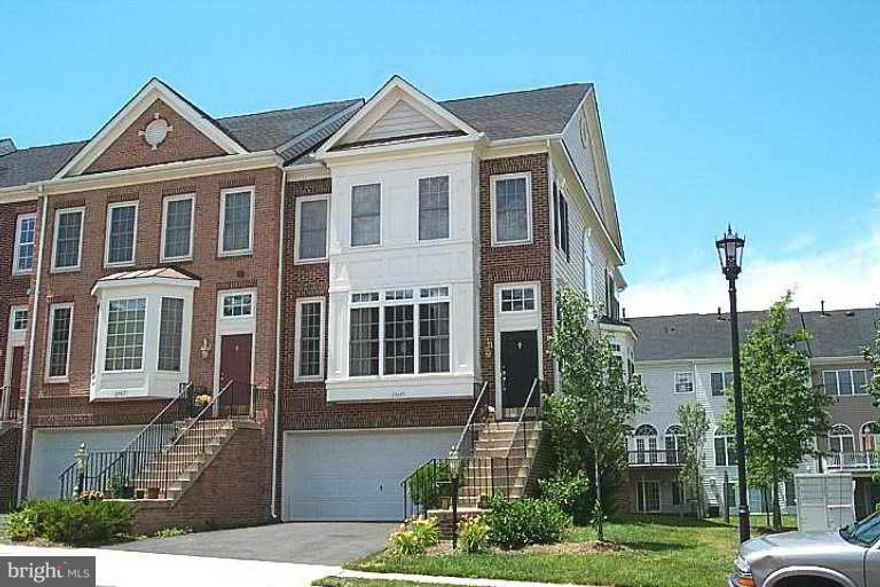 Show with confidence! Priced to rent now! 1-3 year lease, pets OK just add $20 per month no pet deposit! Hardwoods on main level, new pergo in lower level with gas fireplace. Owner added 3 level bump out for all levels for spacious living. Master BR with high ceiling, walk-in closet. Bath has soaking tub and sep shower.