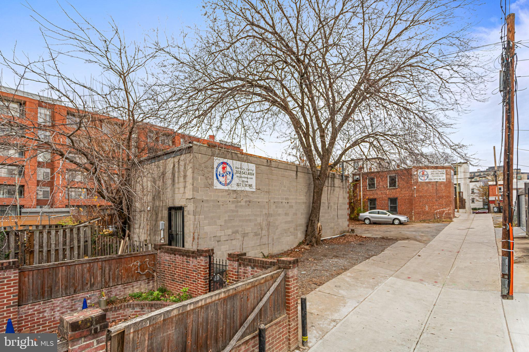 327 Rear L STREET NE