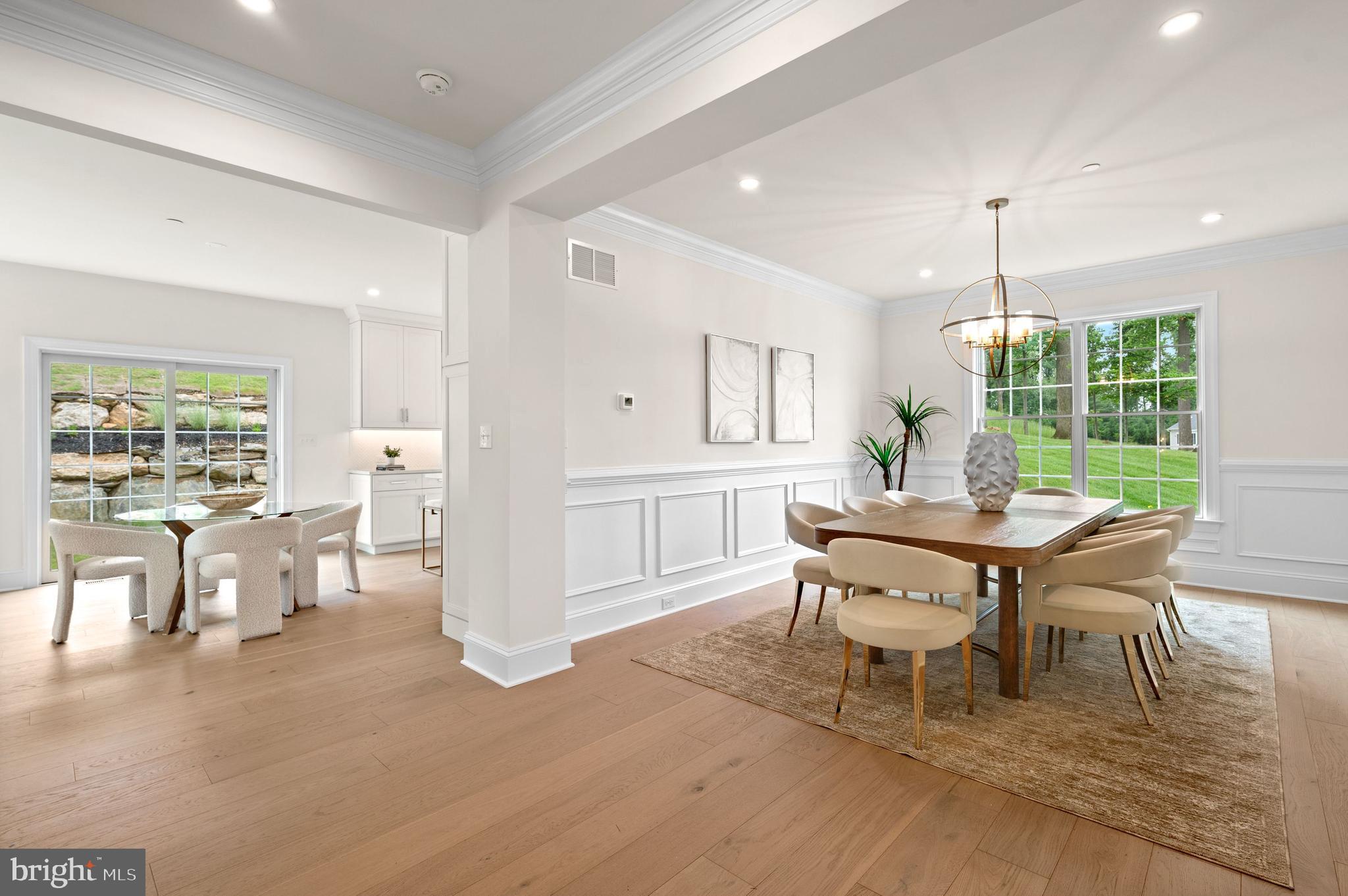 VILLAGE OF FOUR SEASONS - Residential