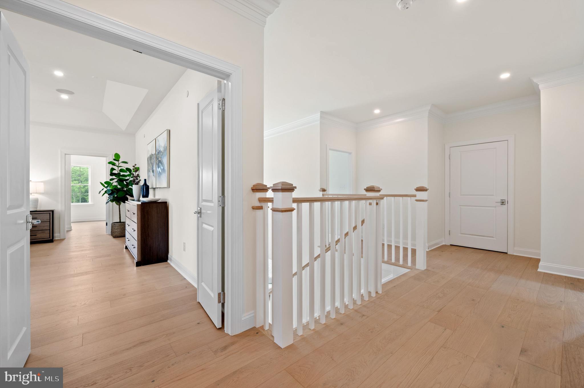 VILLAGE OF FOUR SEASONS - Residential