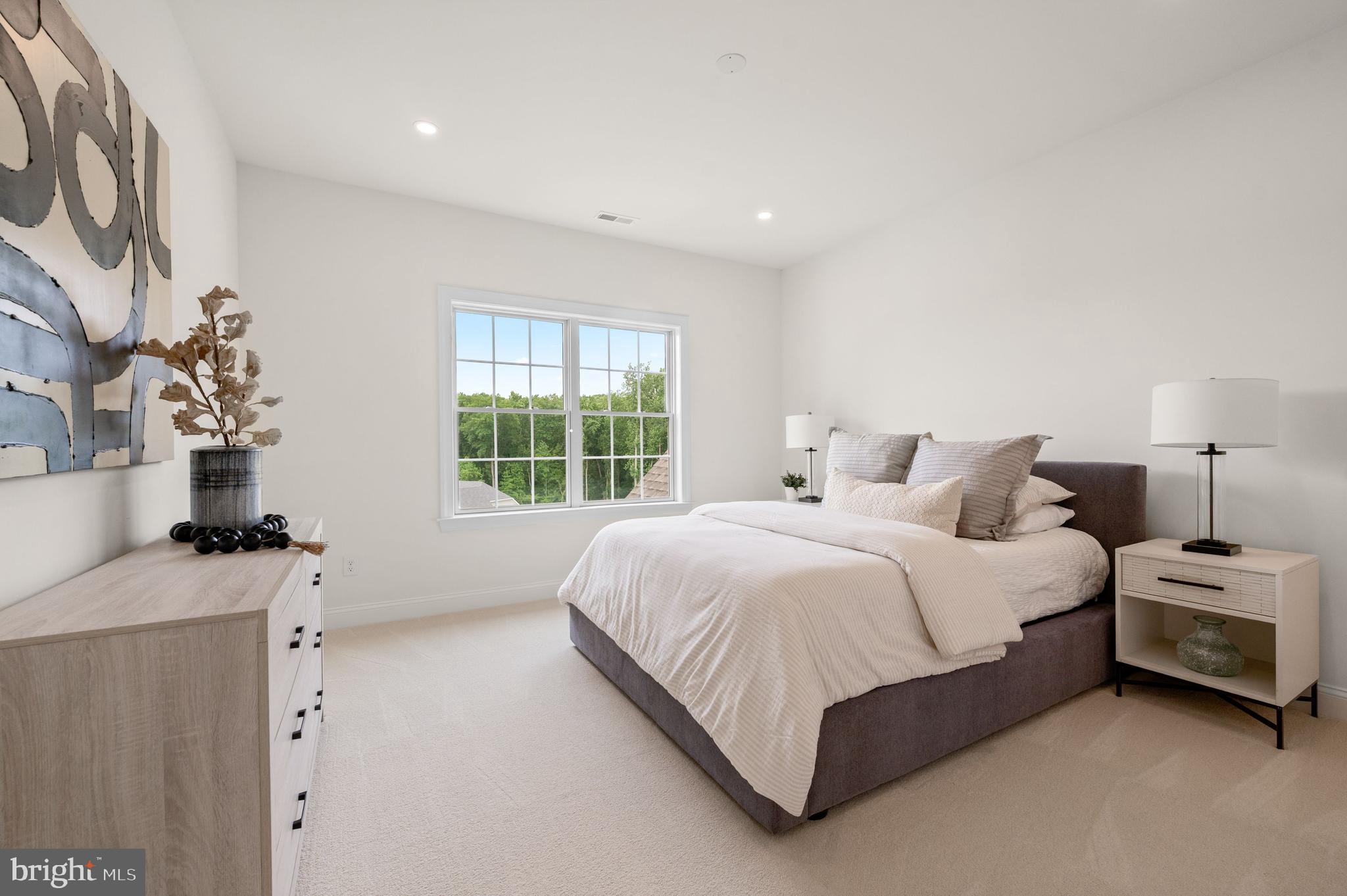 VILLAGE OF FOUR SEASONS - Residential