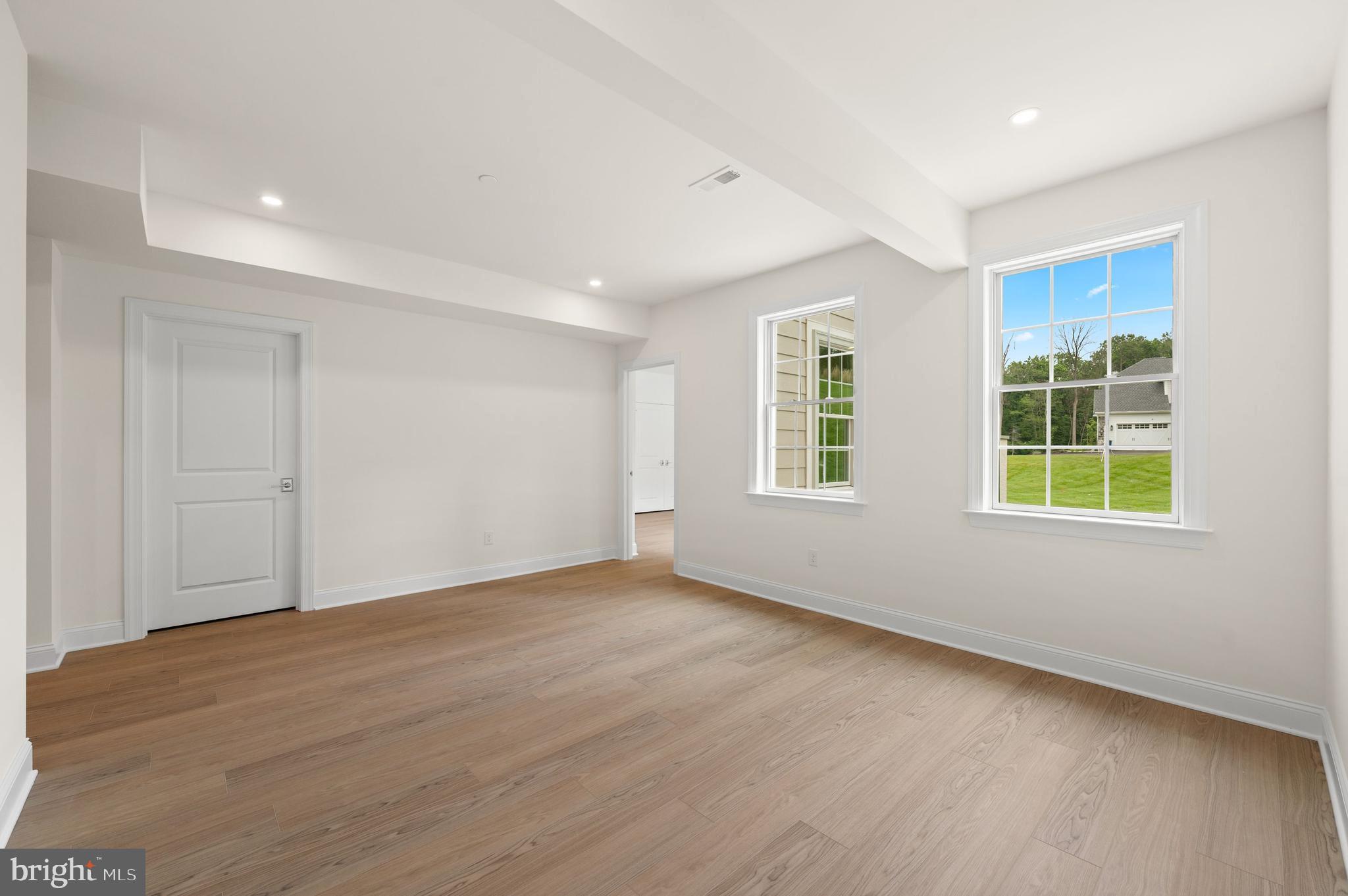 VILLAGE OF FOUR SEASONS - Residential