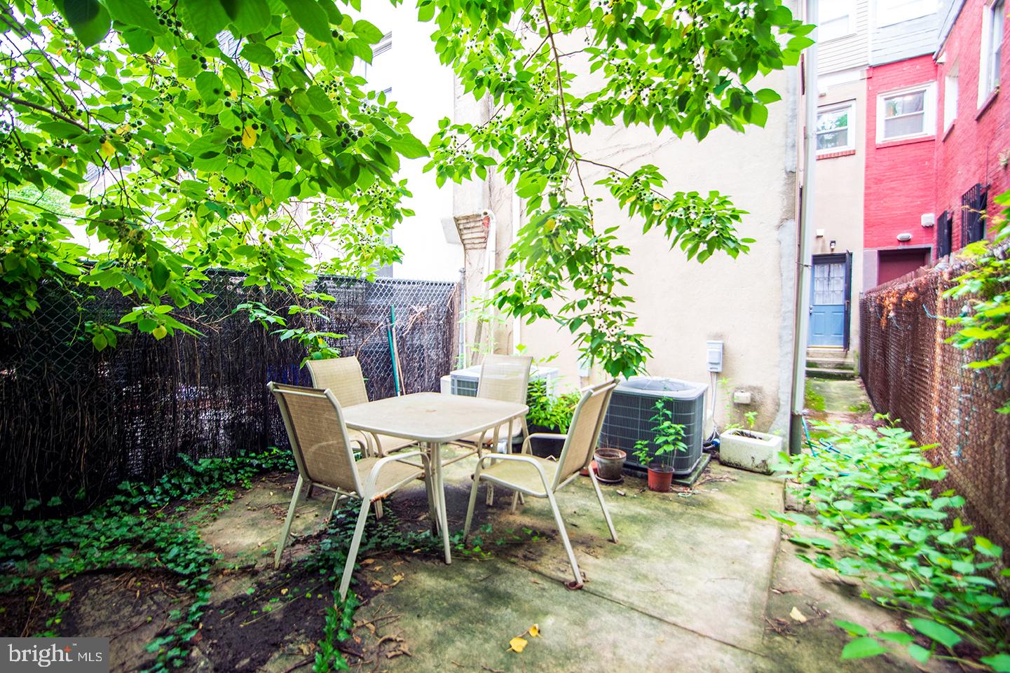 GRADUATE HOSPITAL - Residential Lease