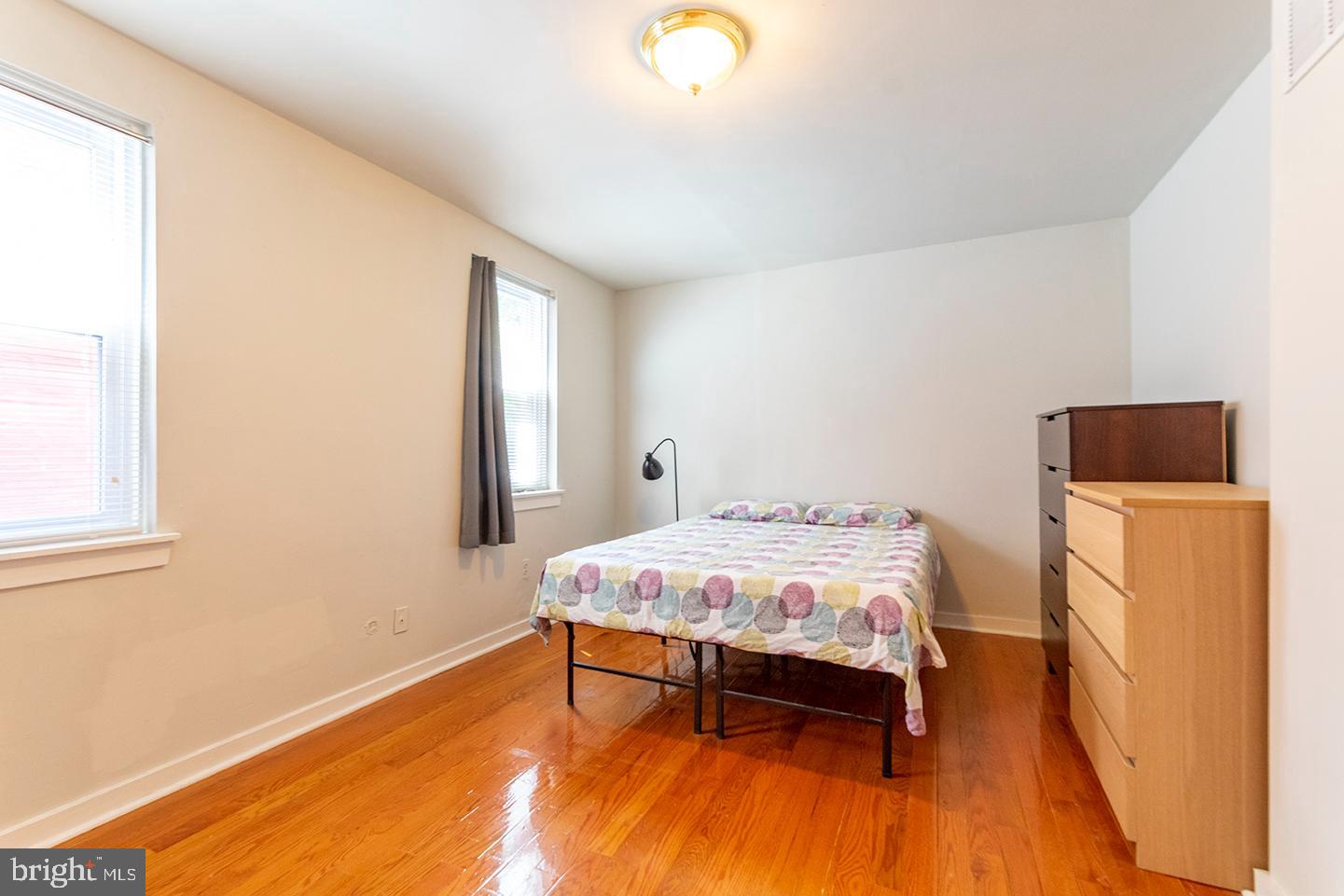 GRADUATE HOSPITAL - Residential Lease