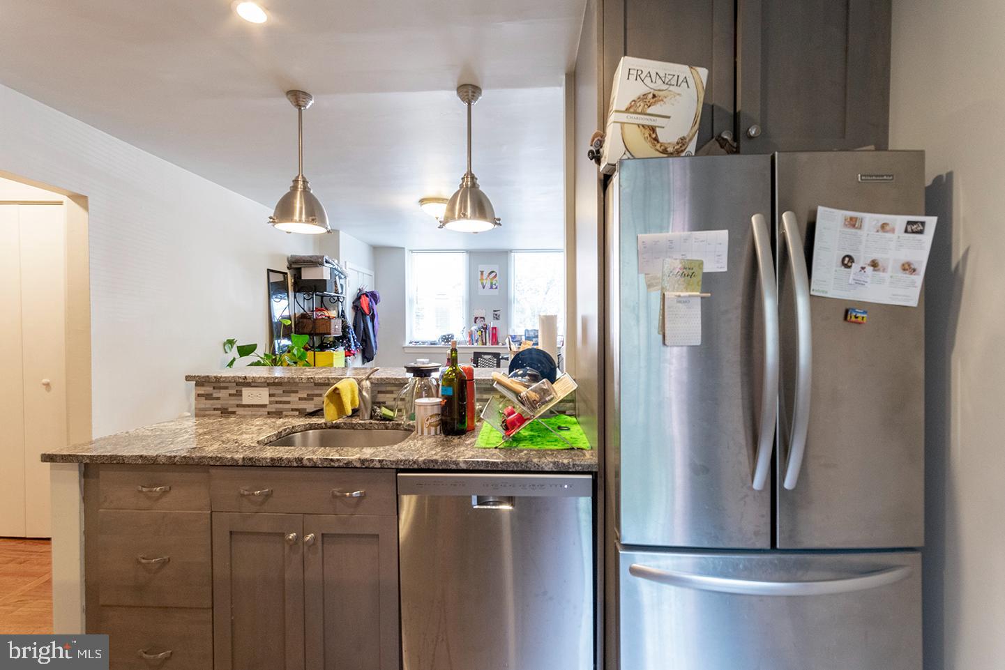 GRADUATE HOSPITAL - Residential Lease