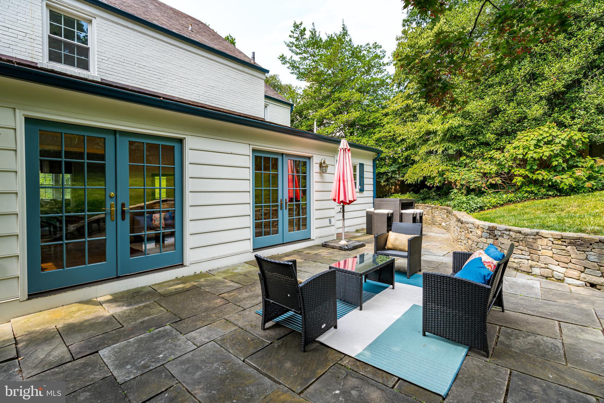 ROLLINGWOOD - Residential