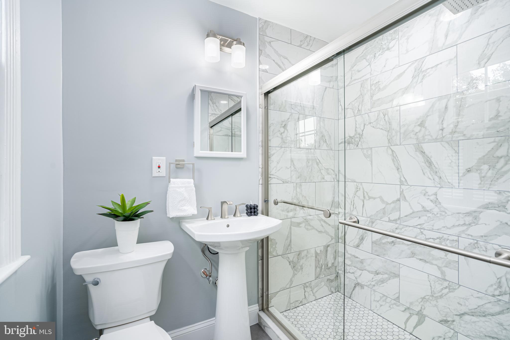 ROLLINGWOOD - Residential