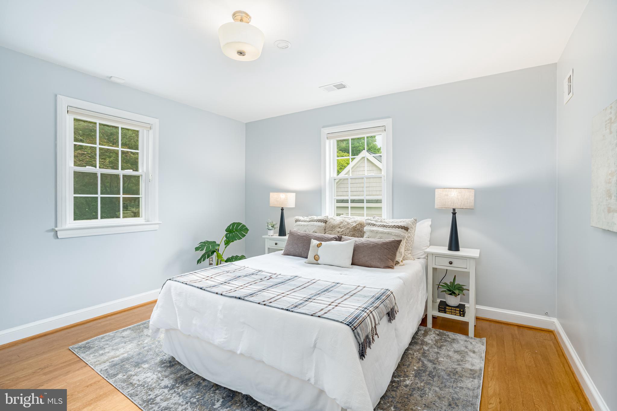 ROLLINGWOOD - Residential