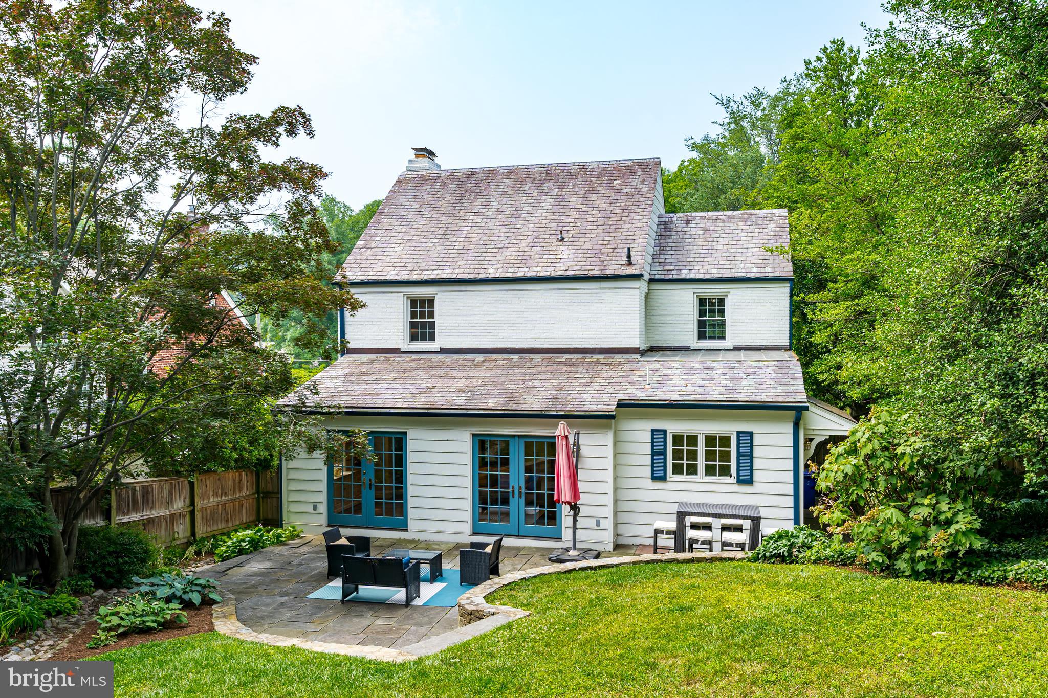 ROLLINGWOOD - Residential