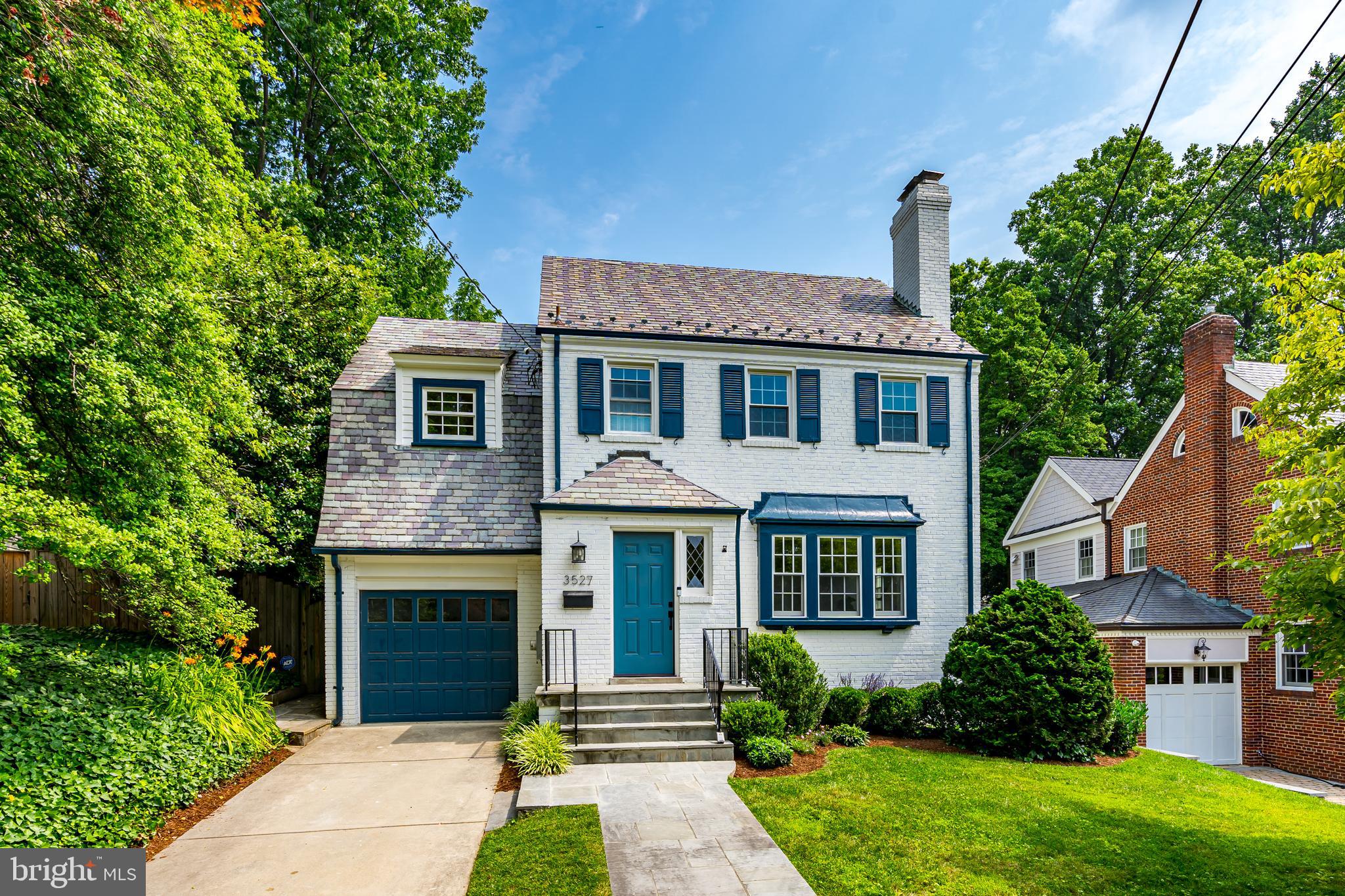 ROLLINGWOOD - Residential