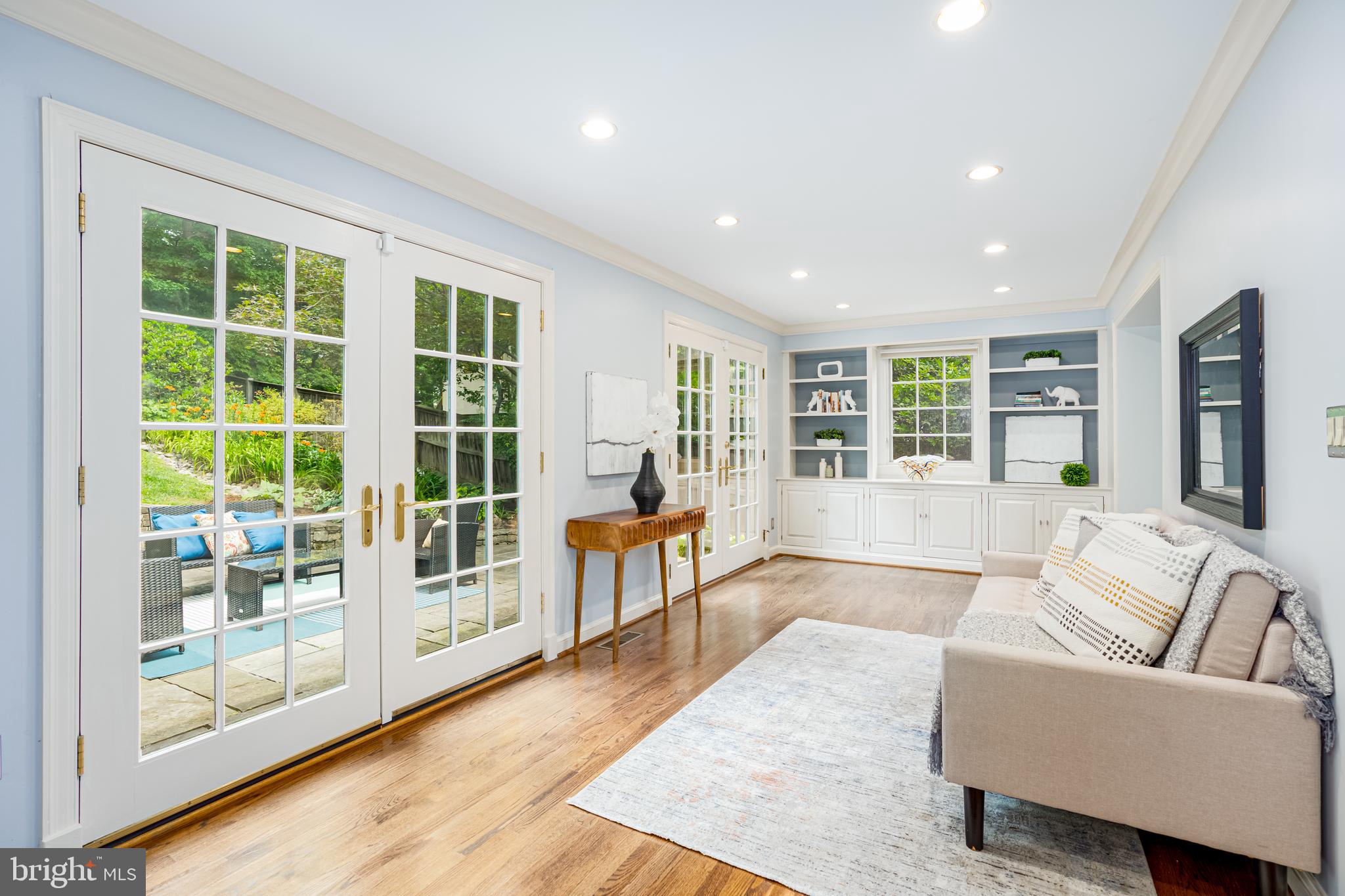 ROLLINGWOOD - Residential