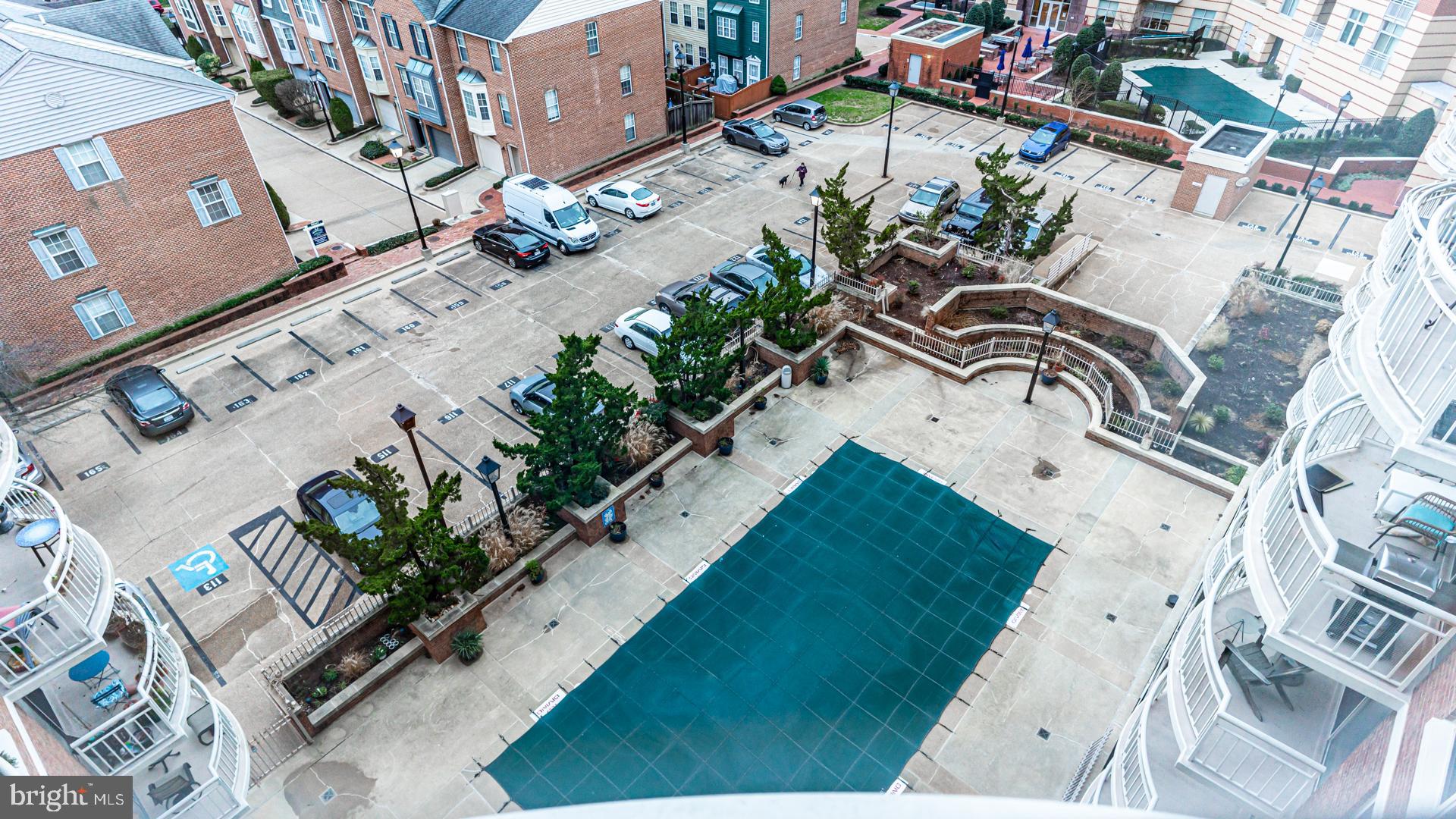 BRADDOCK PLACE - Residential Lease