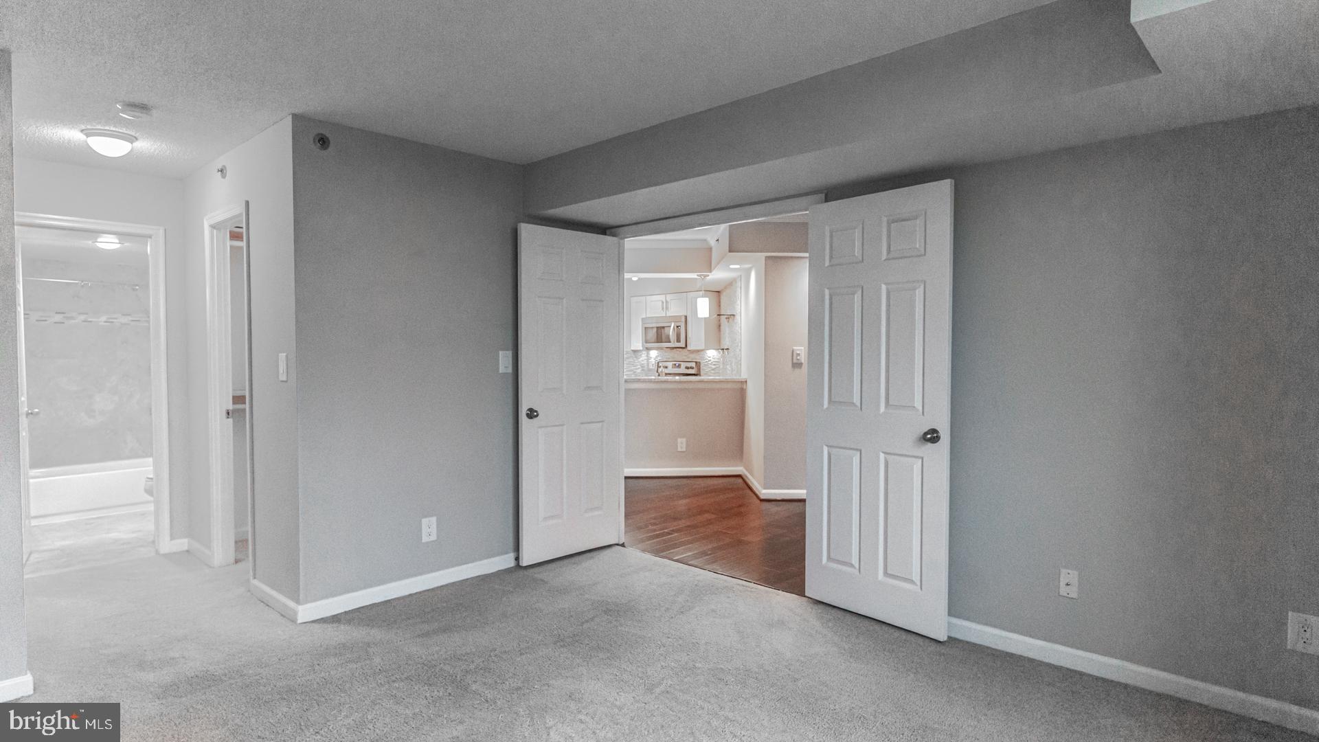 BRADDOCK PLACE - Residential Lease