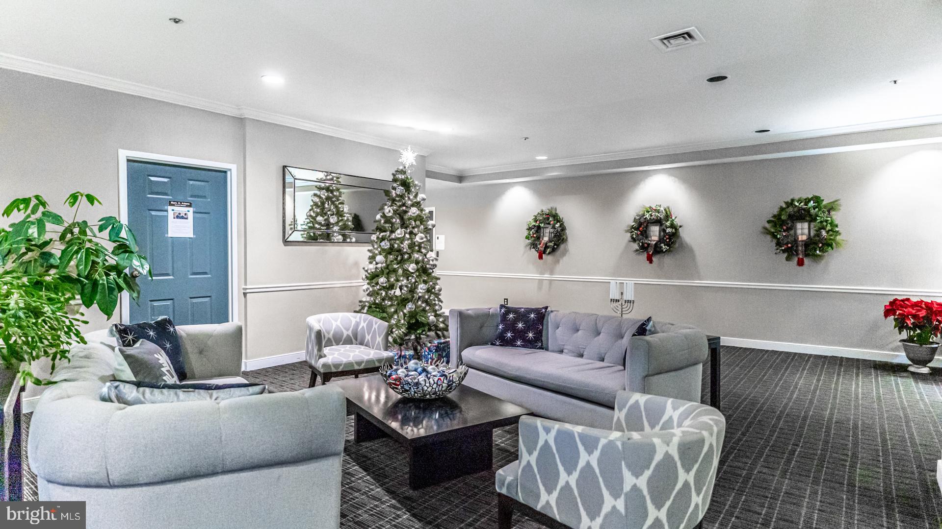 BRADDOCK PLACE - Residential Lease