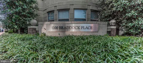 1200 Braddock Place Unit 709, Alexandria, VA MLS: VAAX2042966