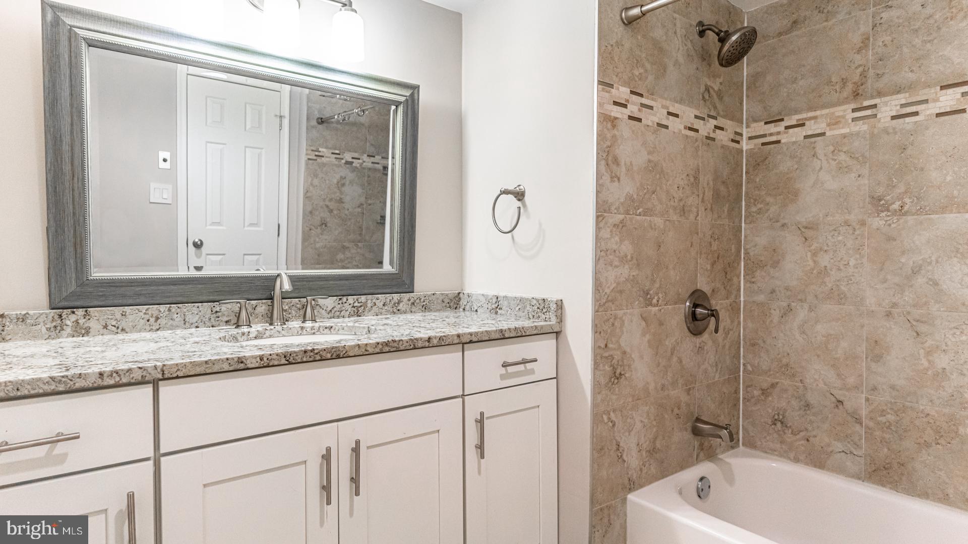 BRADDOCK PLACE - Residential Lease