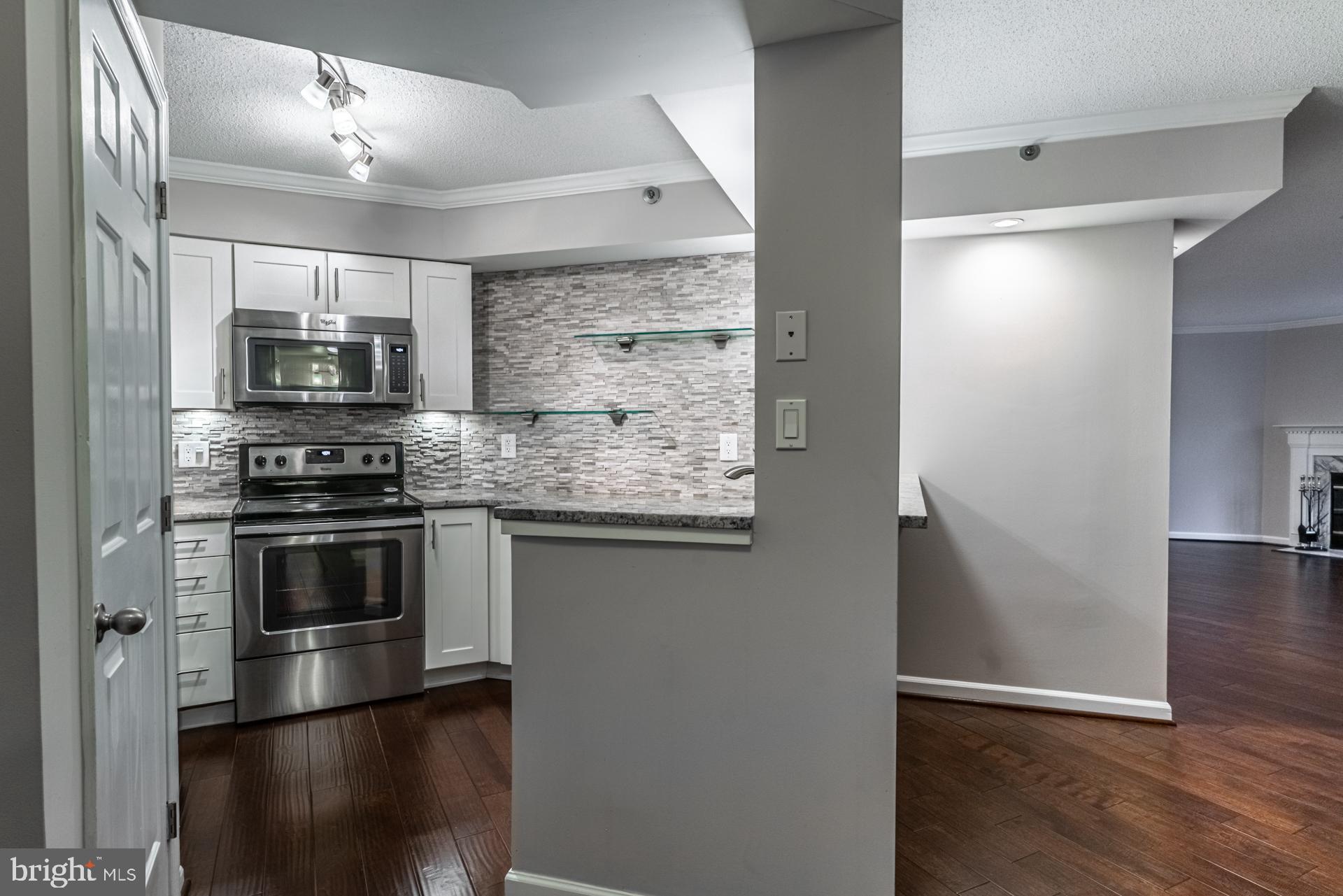 BRADDOCK PLACE - Residential Lease