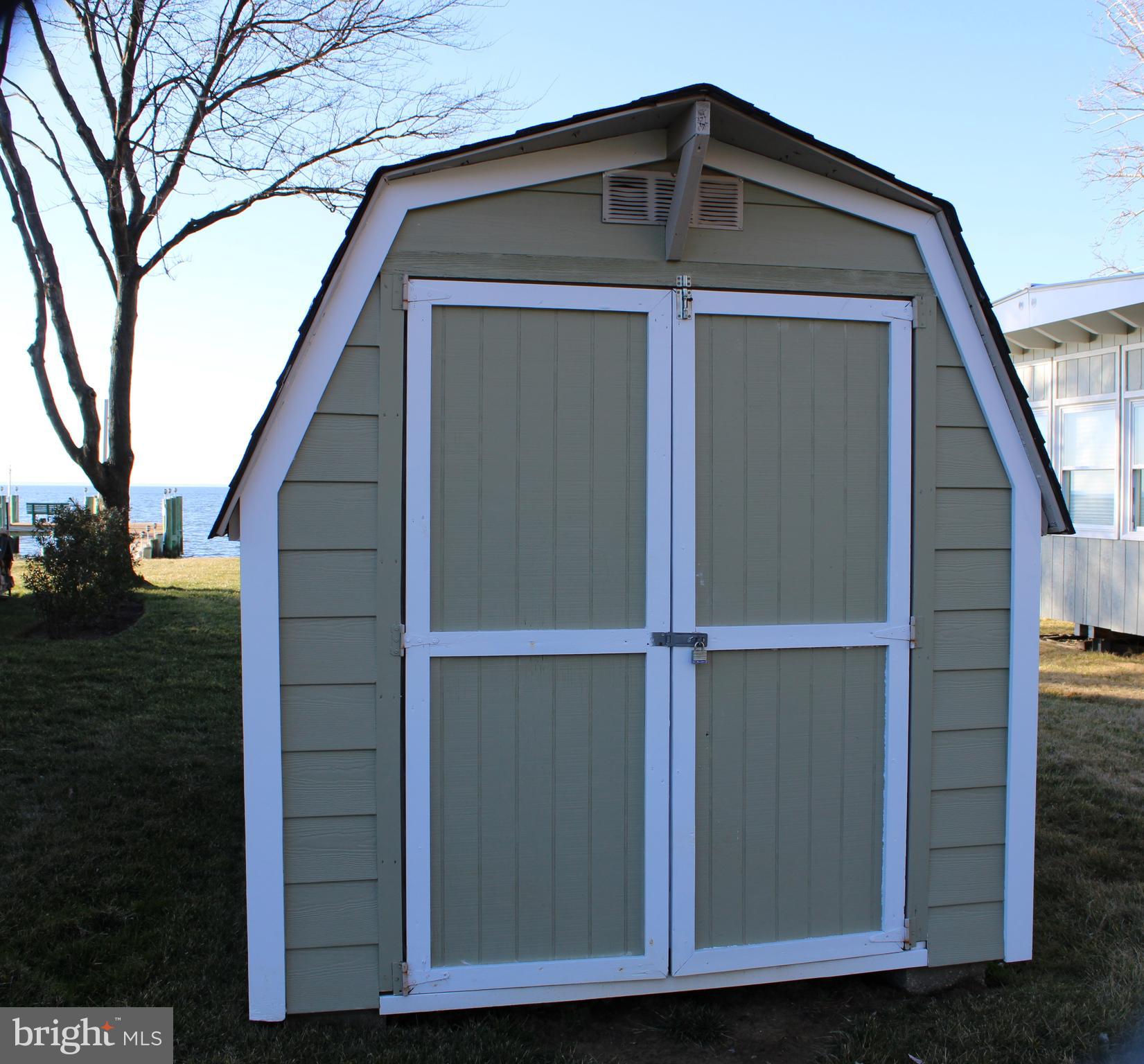 TILGHMAN ISLAND - Residential