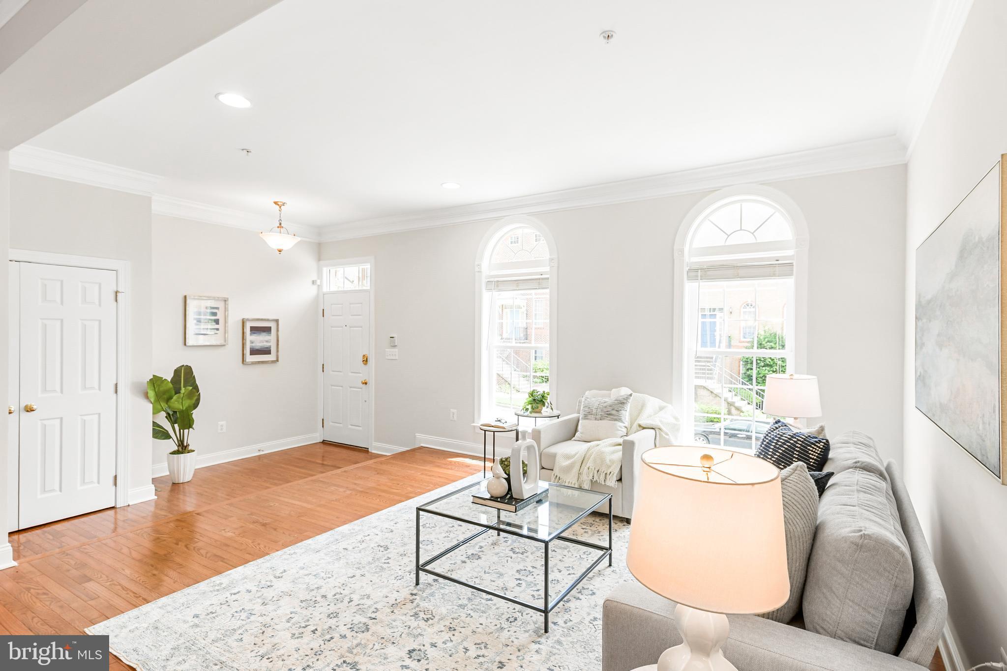 22147 FAIR GARDEN LANE