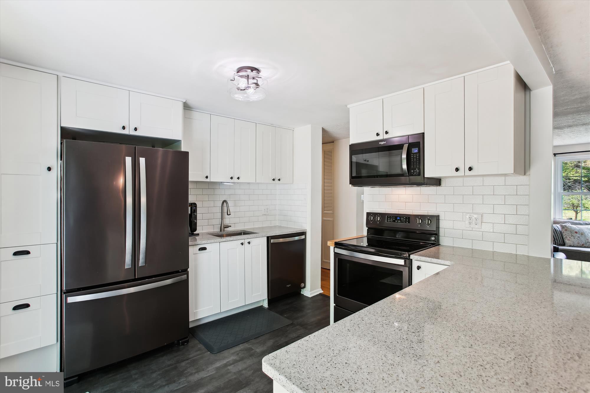 CARDINAL ESTATES - Residential