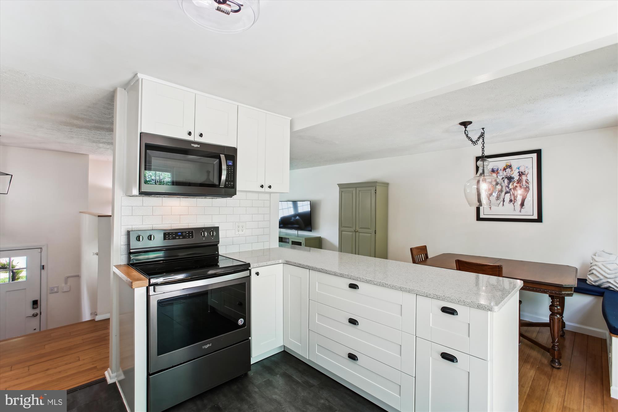 CARDINAL ESTATES - Residential