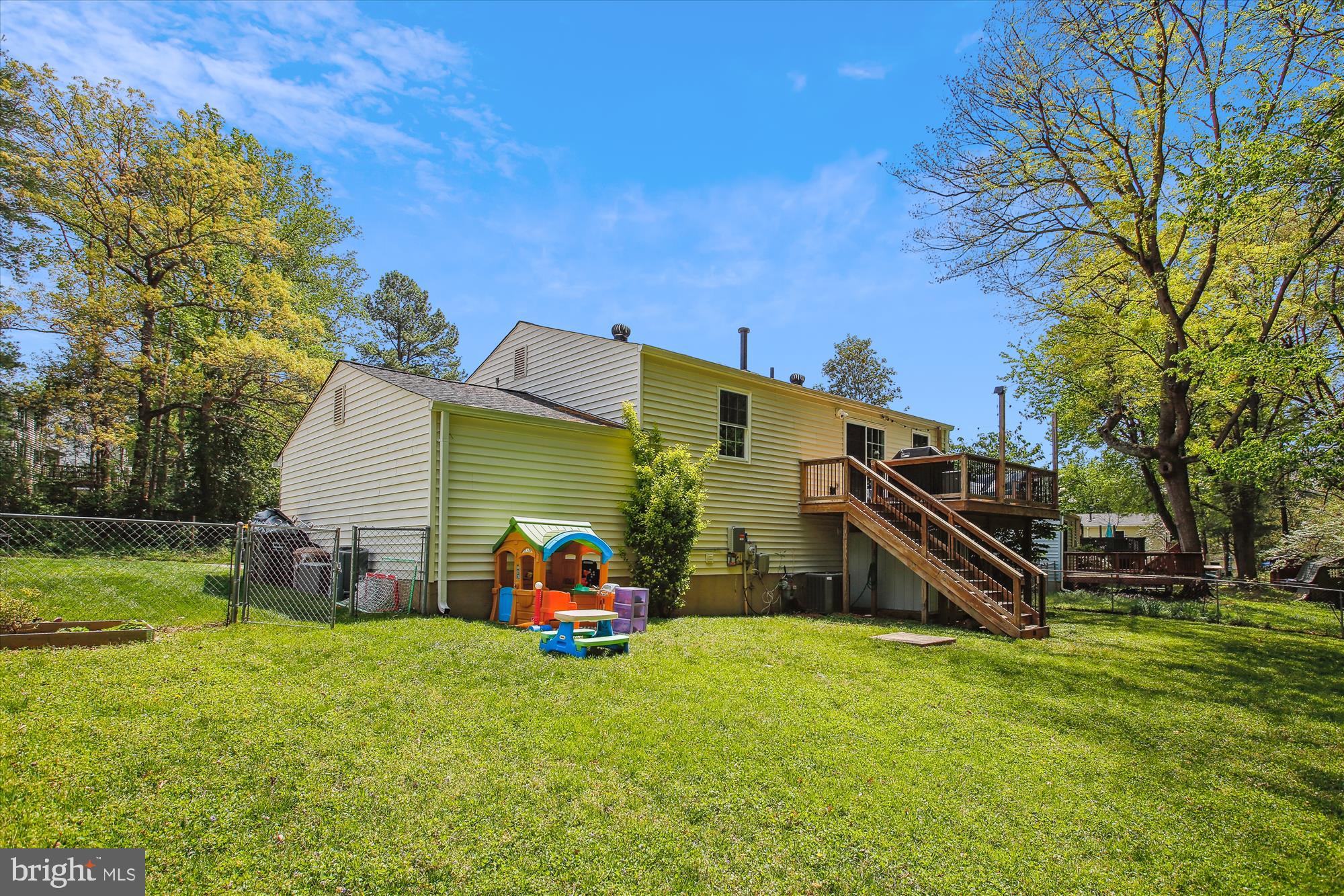 CARDINAL ESTATES - Residential