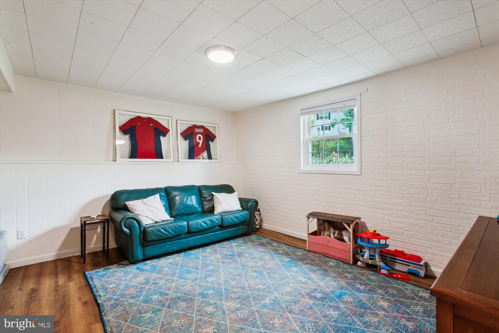 CARDINAL ESTATES - Residential