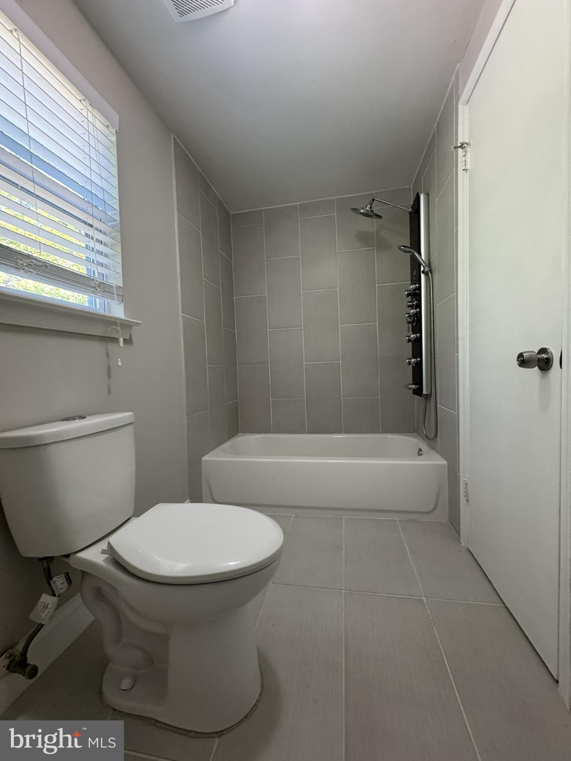 WAKEFIELD NEIGHBORHOOD - Residential