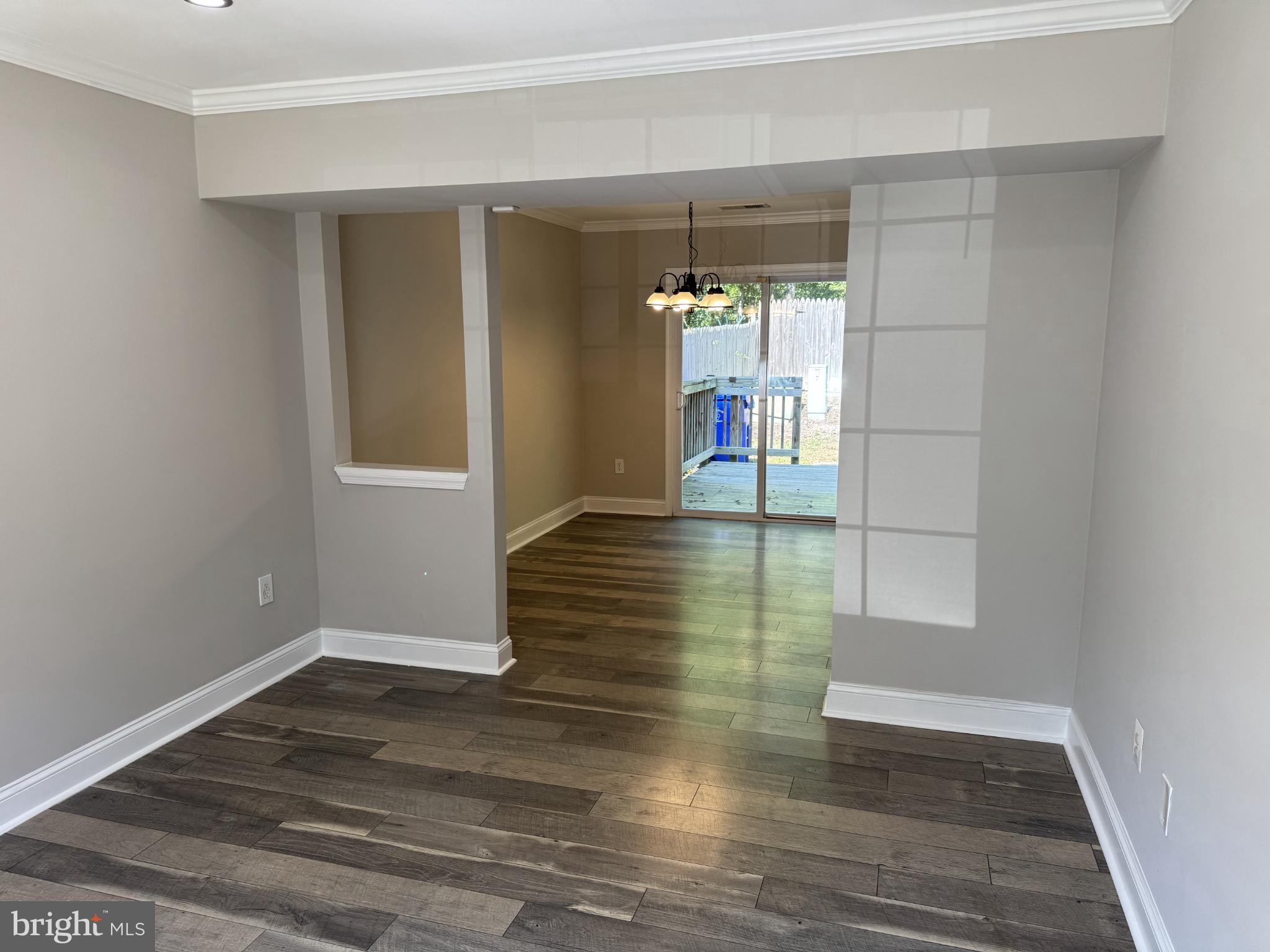 WAKEFIELD NEIGHBORHOOD - Residential