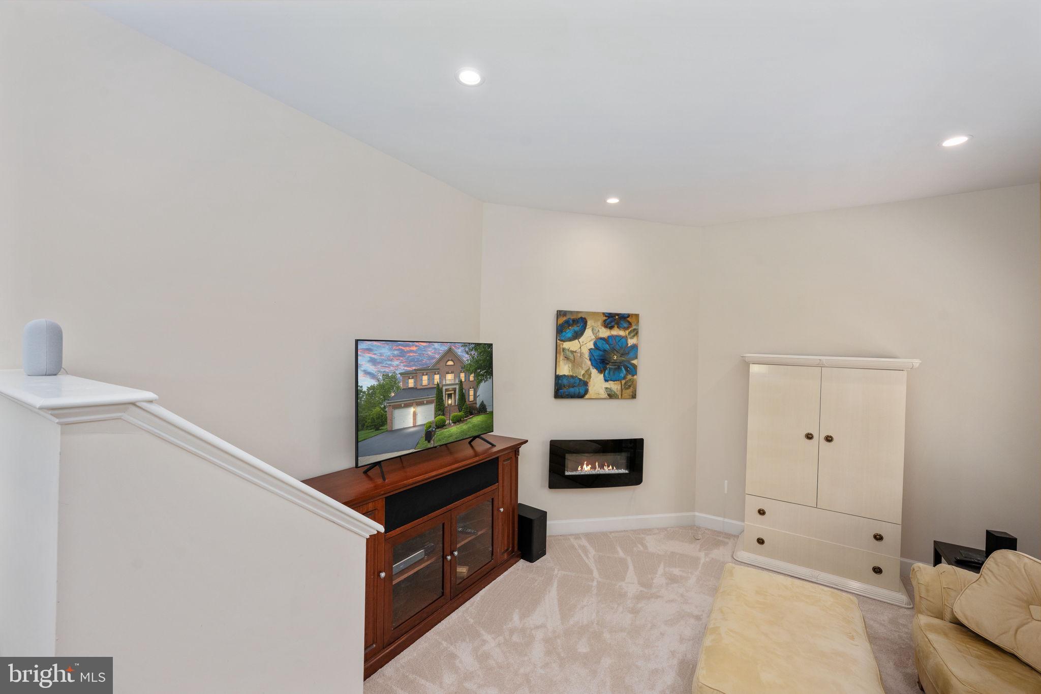 OLD MILL - Residential