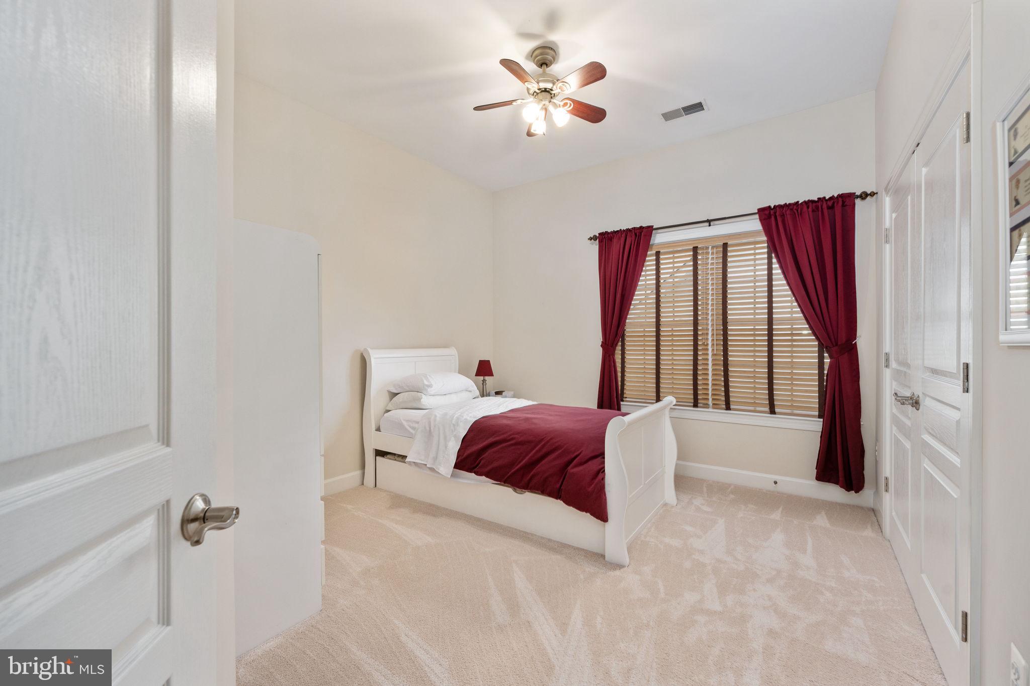 OLD MILL - Residential