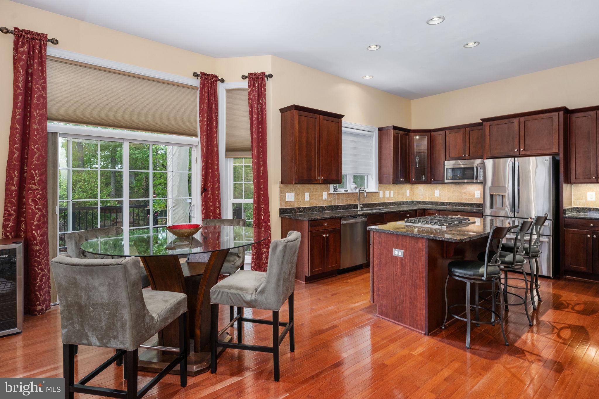 OLD MILL - Residential