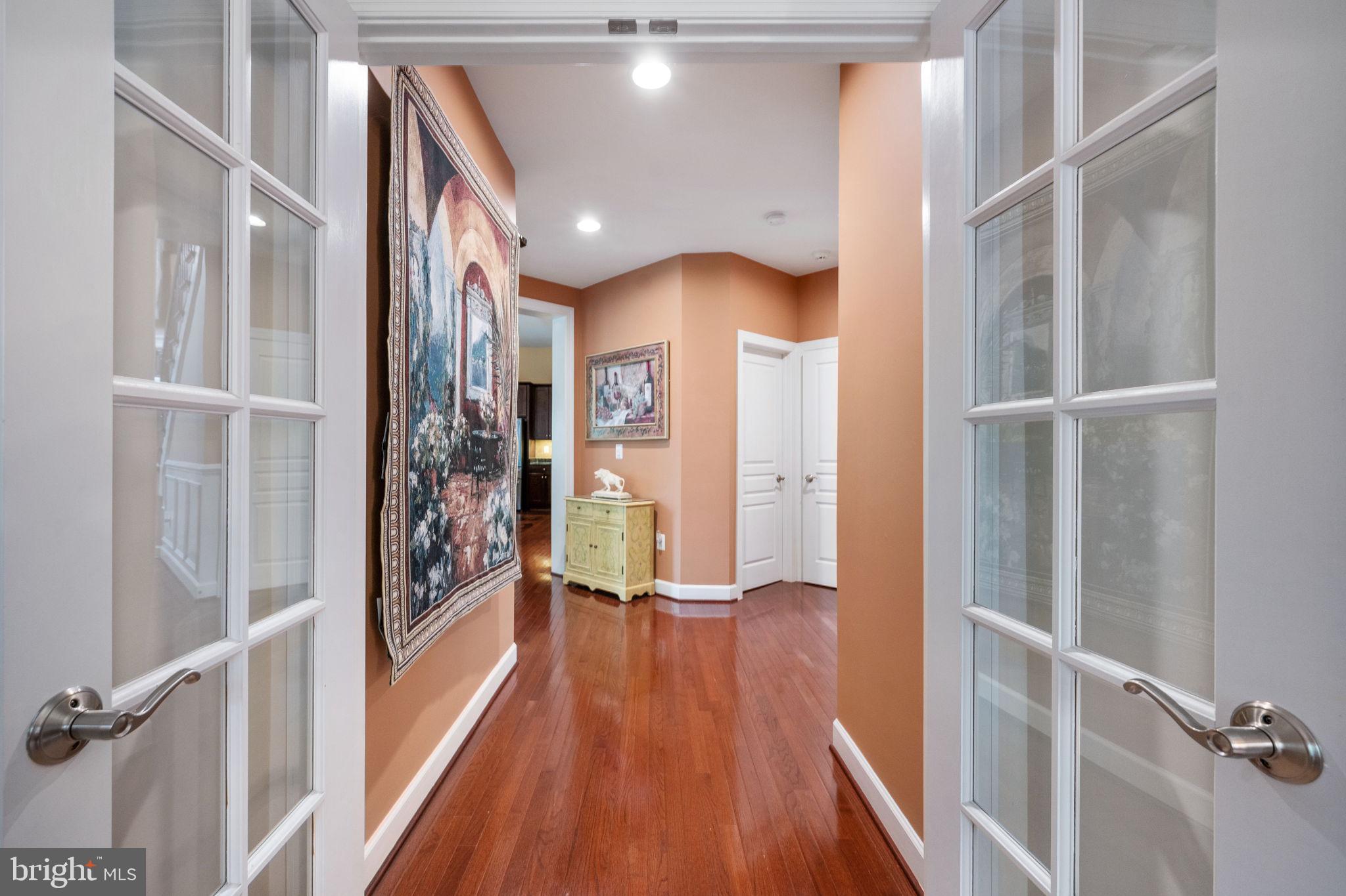 OLD MILL - Residential