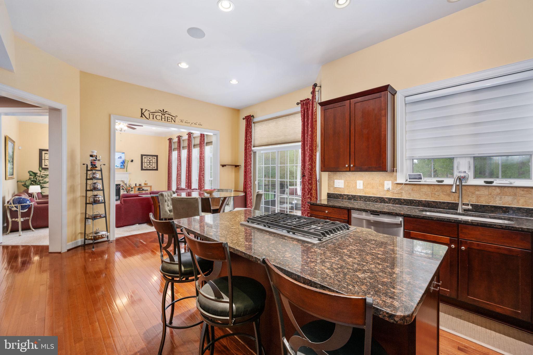 OLD MILL - Residential