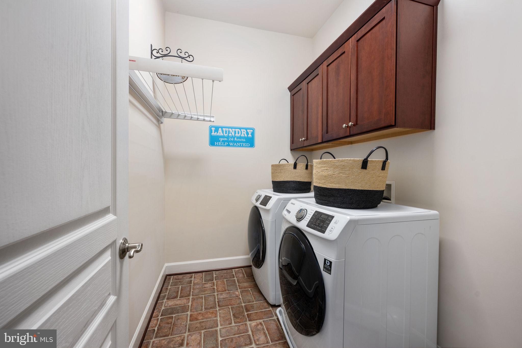 OLD MILL - Residential