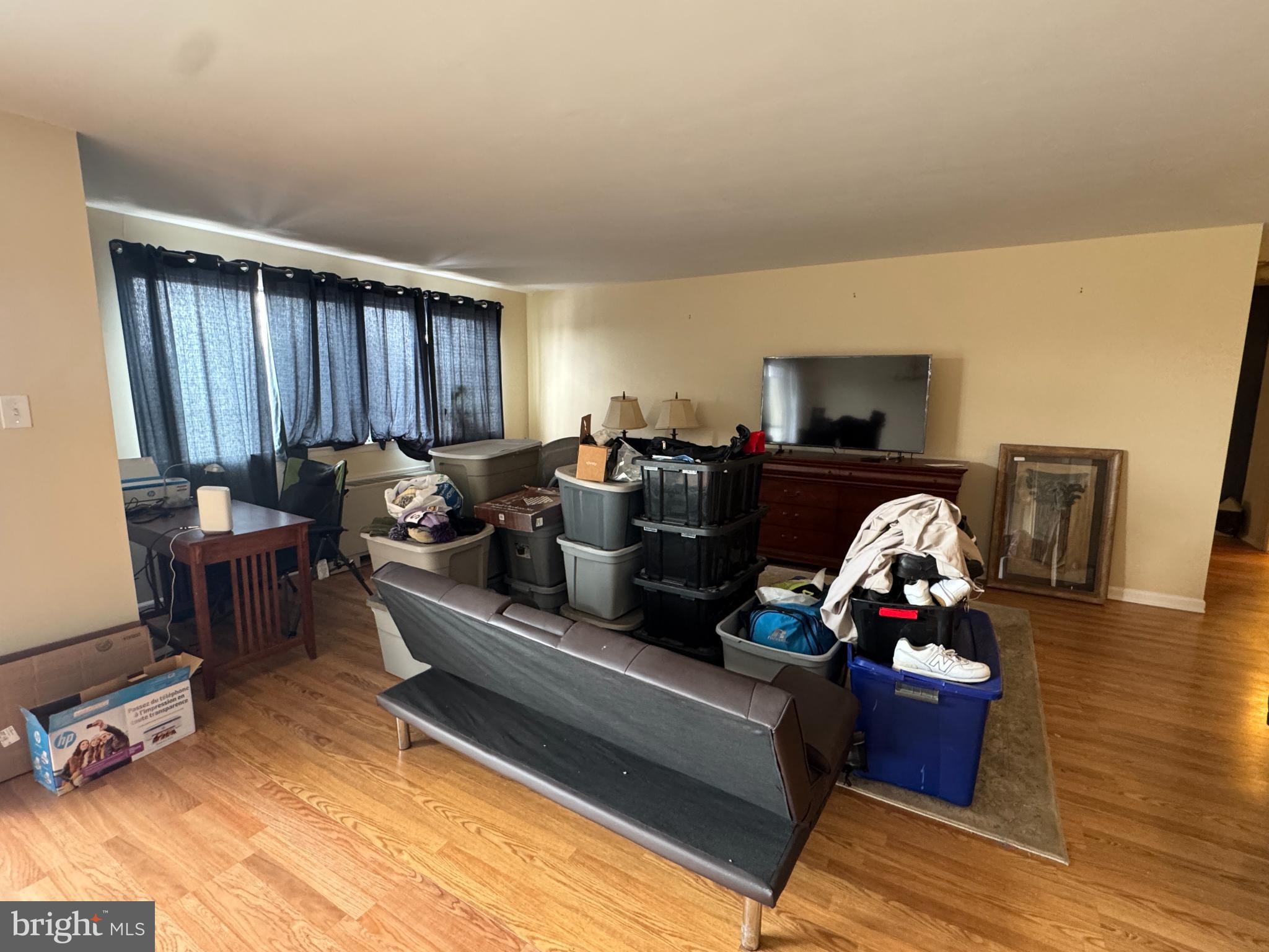 THE DIPLOMAT - Residential