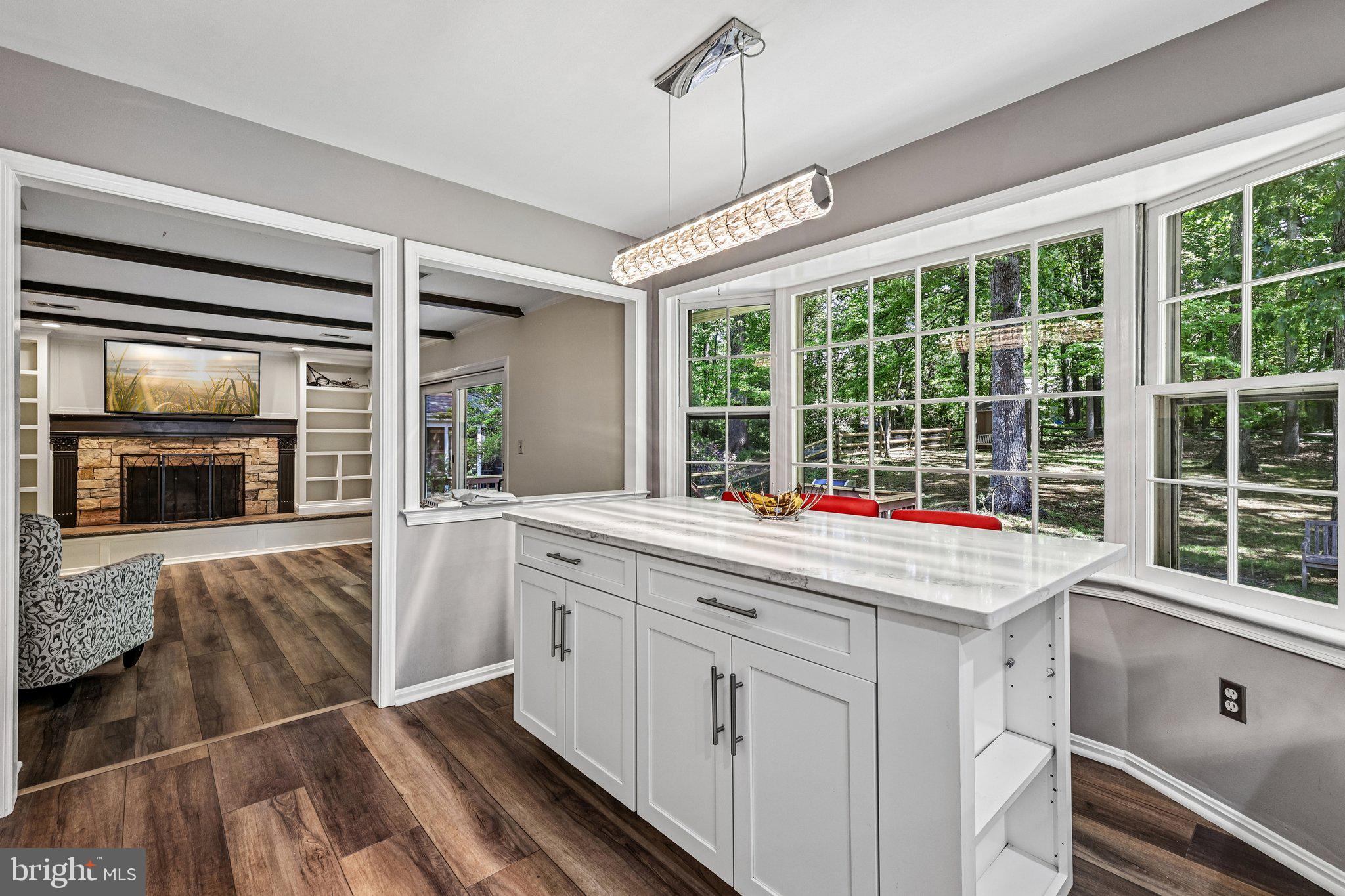 RESTON - Residential