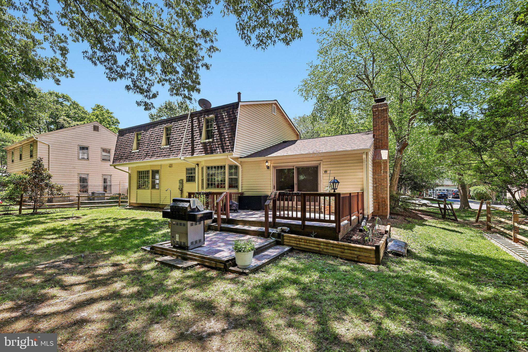 RESTON - Residential