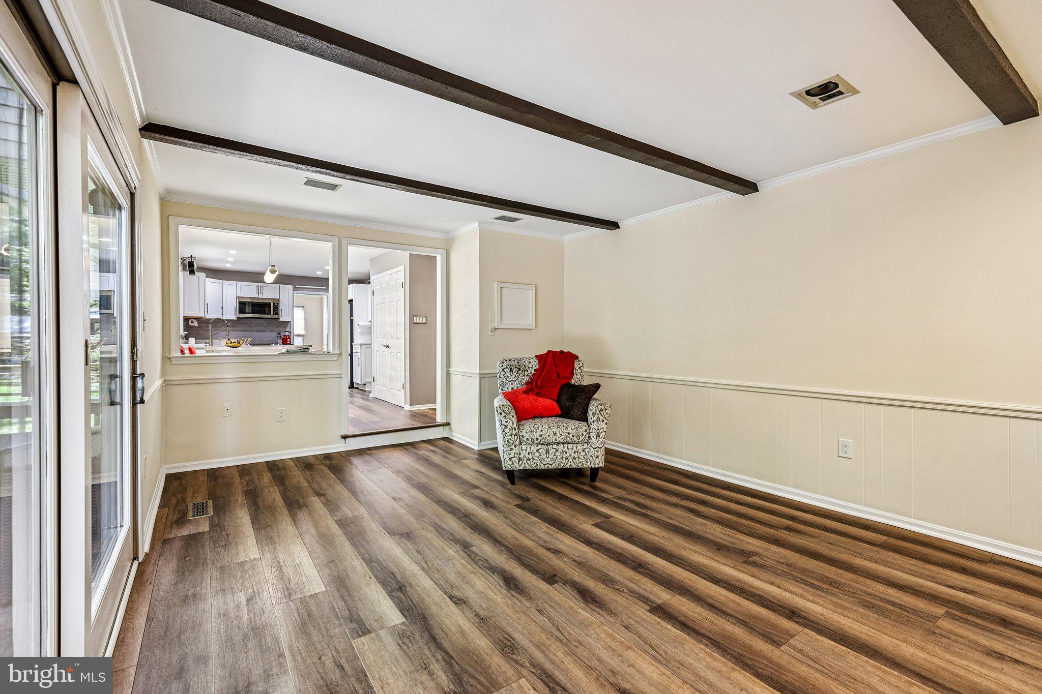 RESTON - Residential