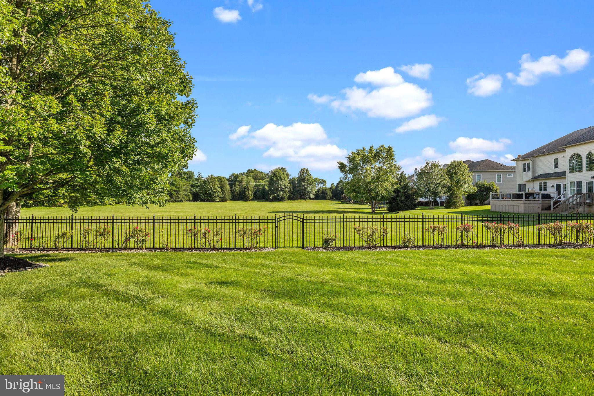 LINTON HILL CHASE - Residential