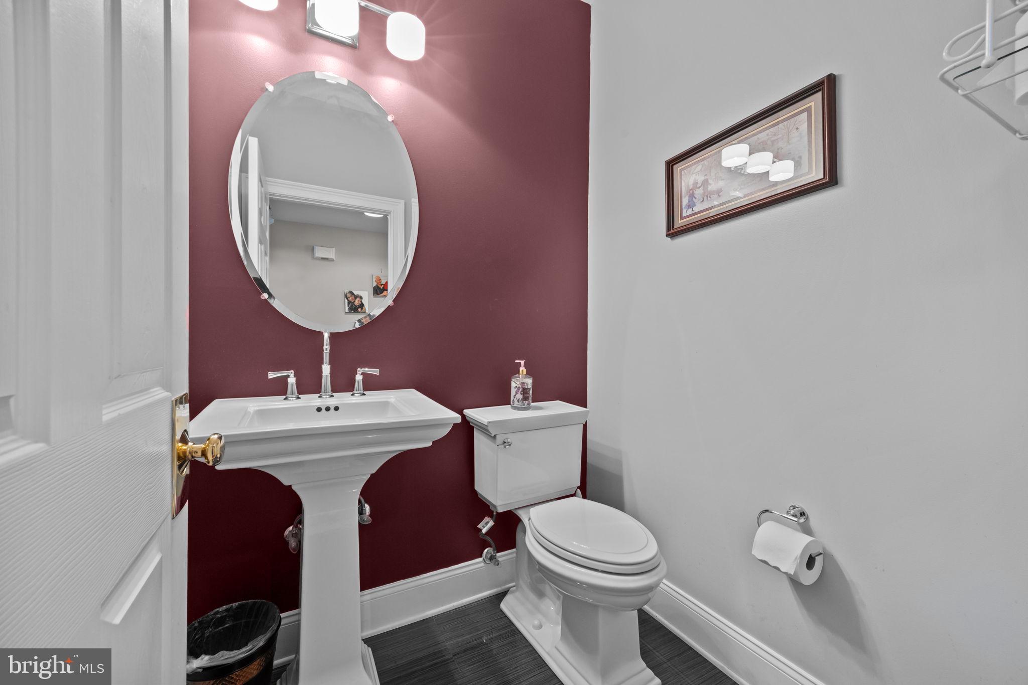 LINTON HILL CHASE - Residential