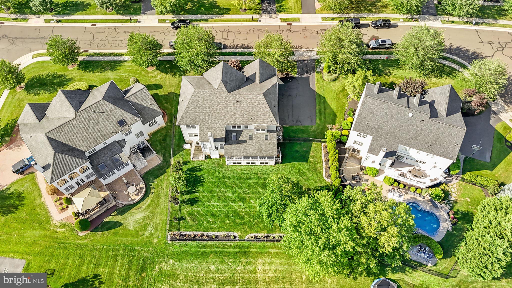 LINTON HILL CHASE - Residential