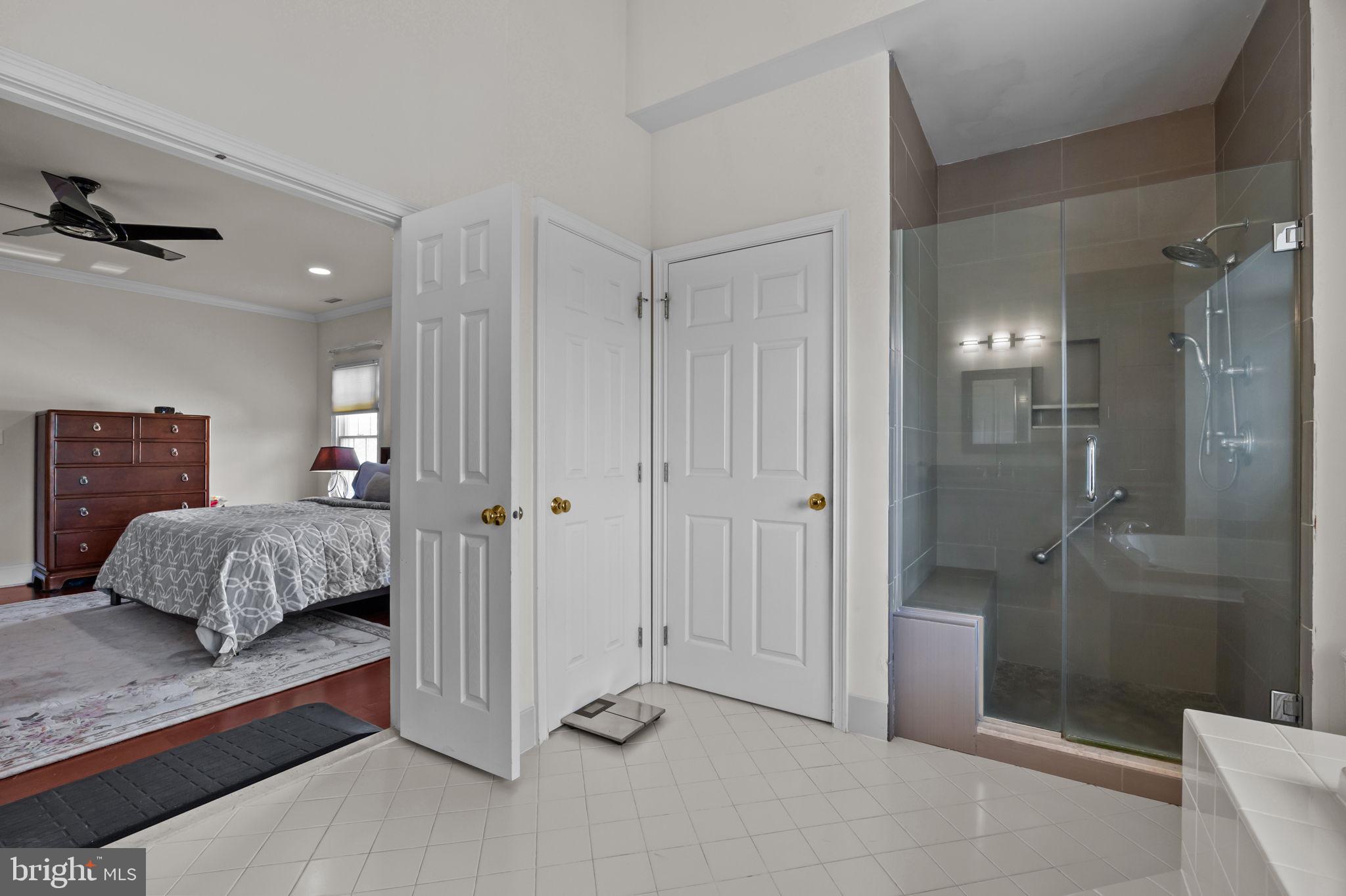 LINTON HILL CHASE - Residential