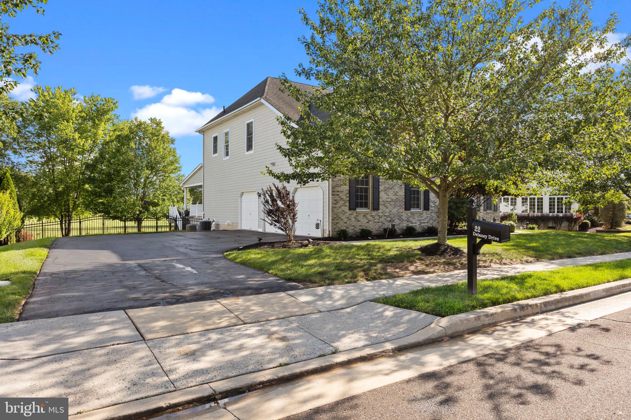 LINTON HILL CHASE - Residential